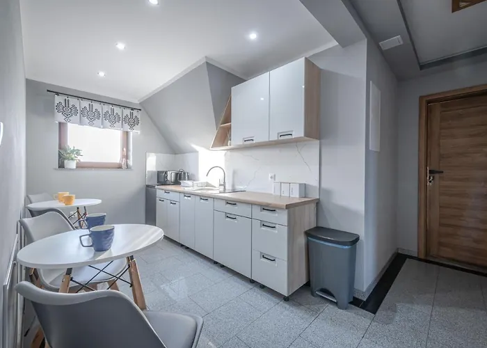 Na Grani Konukevi 3*