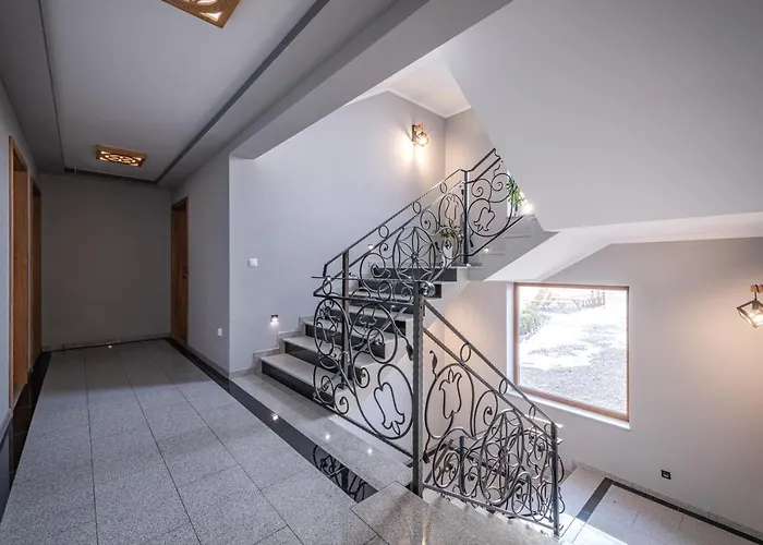 Pensjonat Na Grani 3*